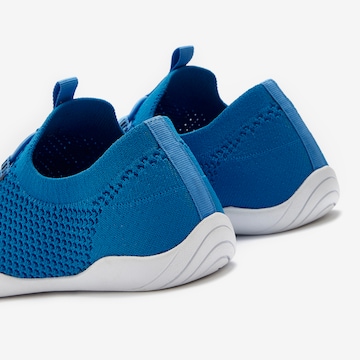 LASCANA Sneakers in Blue