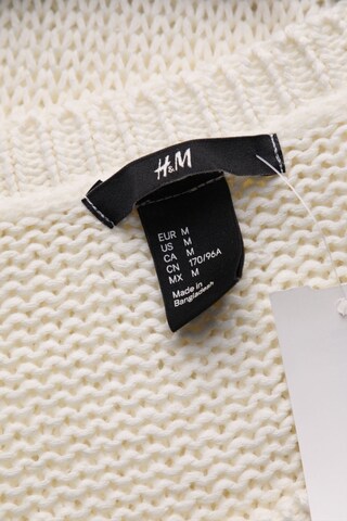 H&M Sweater & Cardigan in M in White