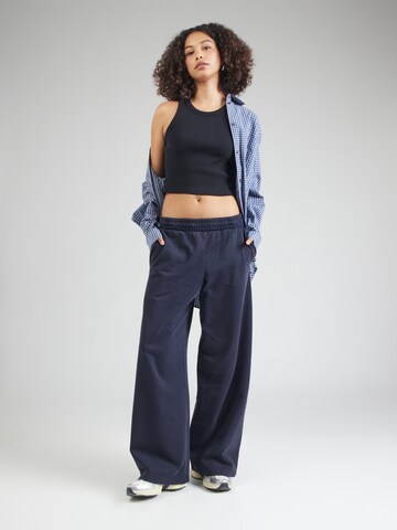 Wide leg Pantaloni di WEEKDAY in blu