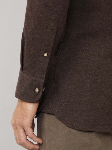 Hackett London Slim Fit Hemd in Braun