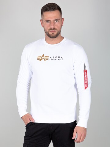 ALPHA INDUSTRIES Sweatshirt in White: front