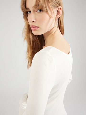 Lindex Shirt 'Julina' in Weiß