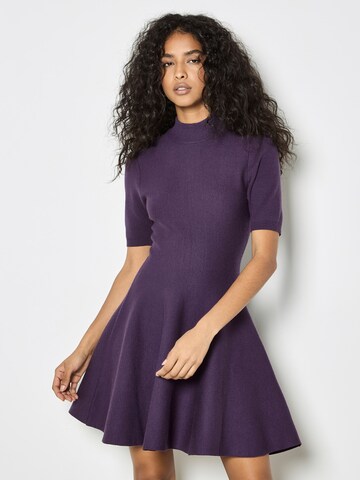Apricot Gebreide jurk in Lila: voorkant