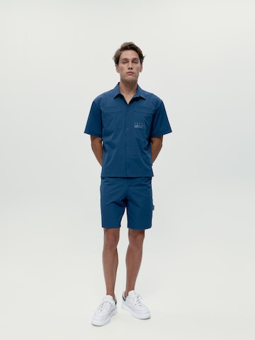 Born Regular Workout Pants 'Gadir' in Blue