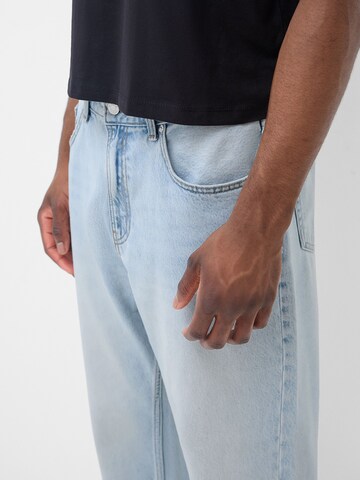 Largi Jeans de la Bershka pe albastru