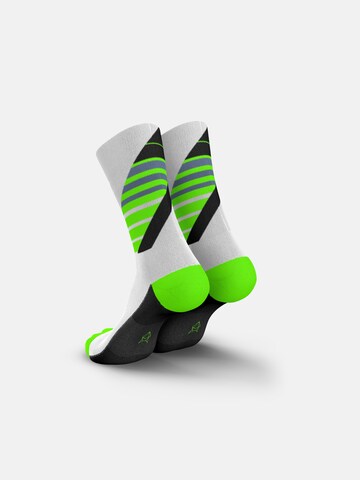 INCYLENCE Athletic Socks 'LADDERS' in Green