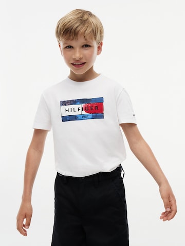 TOMMY HILFIGER T-Shirt in Weiß: Vorderseite