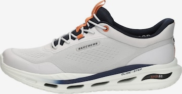 Baskets basses 'Slip-Ins: Arch Fit Orvan - Hunter' SKECHERS en gris : devant