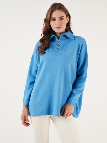 LELA Sweater in Blue: front