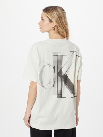 Calvin Klein Jeans T-Shirt in Beige