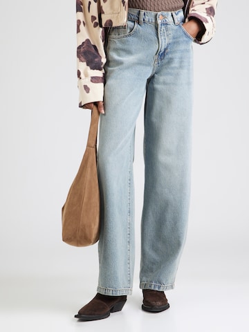 LTB Loosefit Jeans med lægfolder 'LARRIE B' i blå: forside