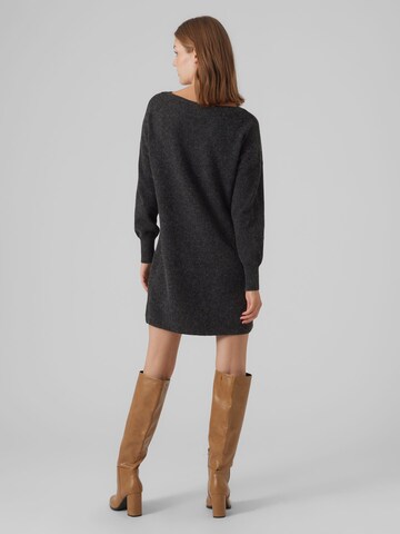 Vero Moda Tall Knitted dress 'Doffy' in Black