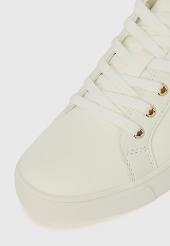 CALL IT SPRING Sneaker 'TARYNN' in Weiß