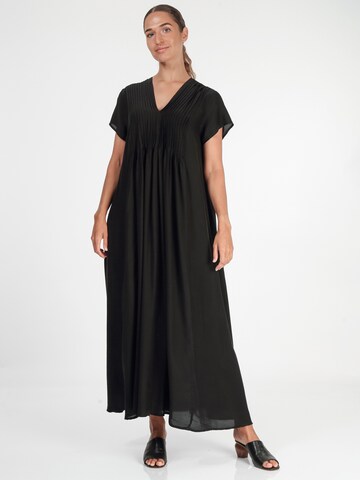 GRIZAS - Vestido en negro