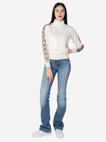 Giacca di felpa 'BRITNEY FULL ZIP V2YQ16 KB3P2' di GUESS in bianco