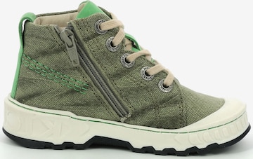 Sneaker di Kickers in verde