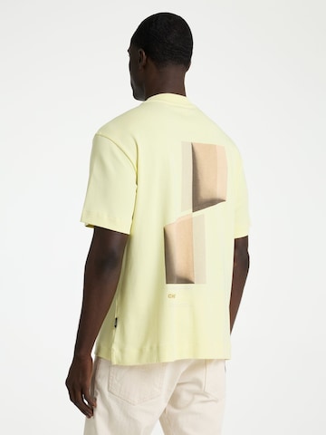 T-Shirt ' Reco ' CHASIN' en jaune