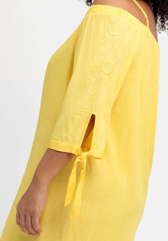 SHEEGO - Vestido de praia em amarelo