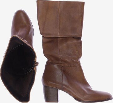 SPM Dress Boots in 41 in Brown: front