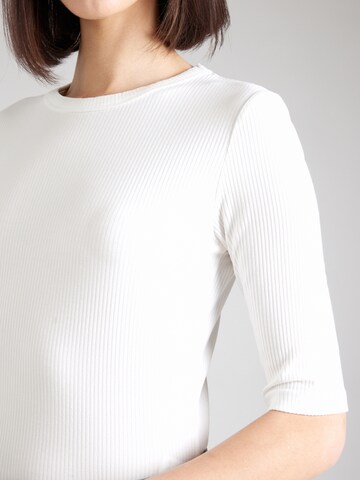Mavi - Camiseta en blanco