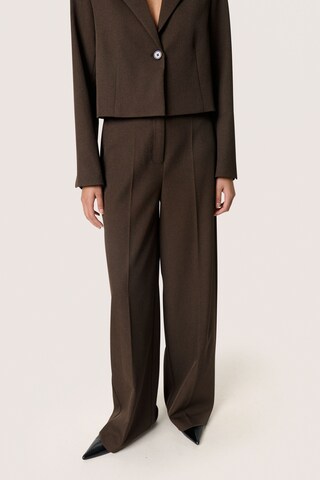 SOAKED IN LUXURY Wide leg Pants in Brown: front