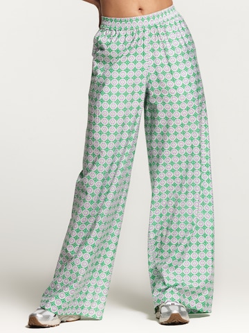 Wide Leg Pantalon 'Tobago' Shiwi en vert : devant