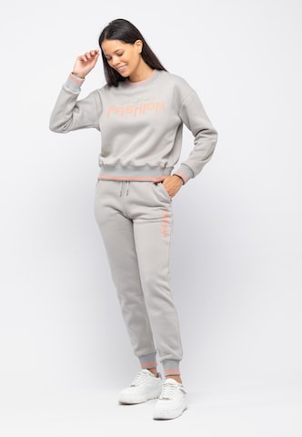 Tom Barron Tracksuit in Grey: front