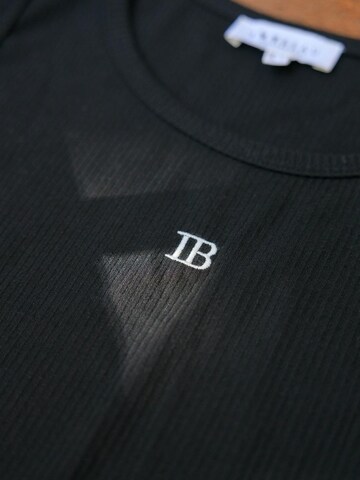 IVY BEAU Top 'IVY Beau Stevie top zwart' in Zwart