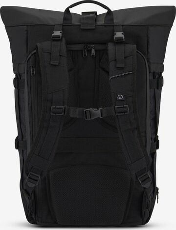 Johnny Urban Backpack 'Allen Travel XL' in Black