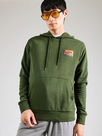 JACK & JONES Sweatshirt 'JJNOLAN' in Groen: voorkant