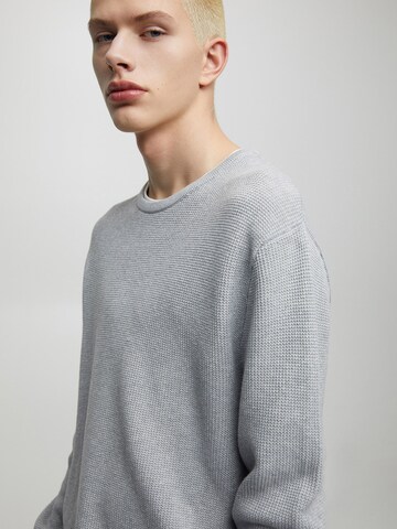 Pull-over Pull&Bear en gris