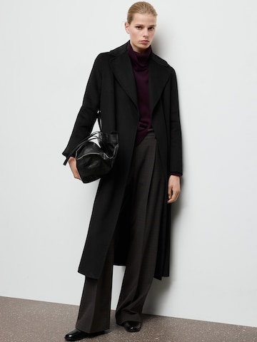 MANGO Átmeneti kabátok 'BATIN' - fekete