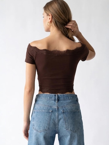 Top di MixRay in marrone