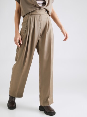ARMEDANGELS - Loosefit Pantalón plisado 'KAYAH' en marrón: frente