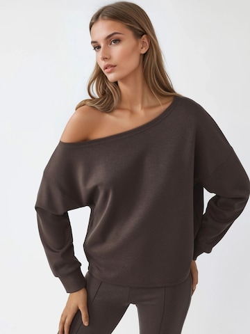 Busem - Sweatshirt em castanho: frente