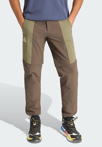 Regular Pantalon outdoor 'Xperior Utilitas' ADIDAS TERREX en vert : devant