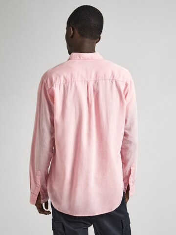 Pepe Jeans Regular fit Button Up Shirt 'PAYTTON' in Pink