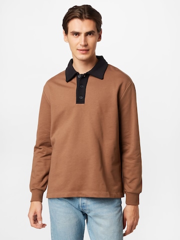 T-Shirt Rotholz en marron : devant