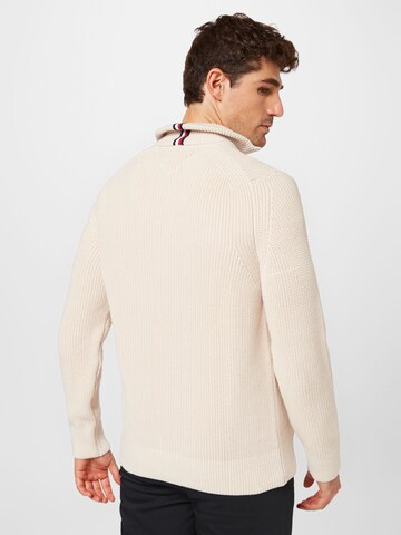 TOMMY HILFIGER Sweater in Beige