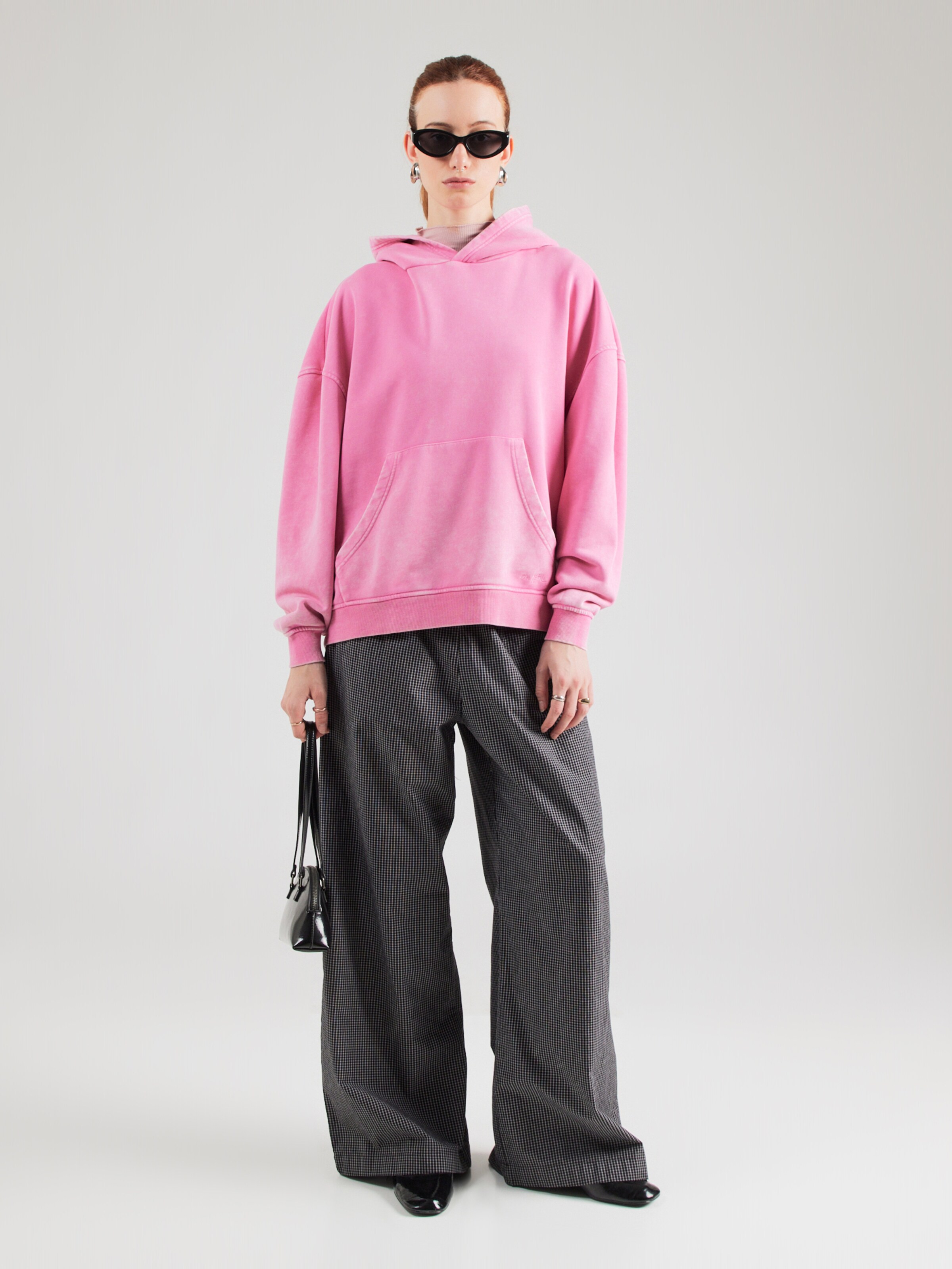 【新品】HLT Cherish Oversized Sweatshirt OH APRIL Sweatshirt 'Cherish' in Fuchsia | ABOUT YOU