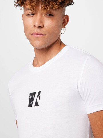 Calvin Klein Jeans - Camiseta en blanco