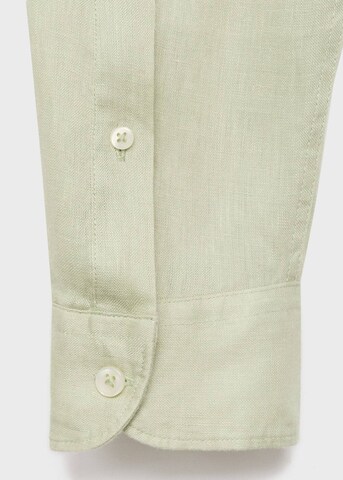 MANGO MAN Regular fit Button Up Shirt 'Parrot' in Green
