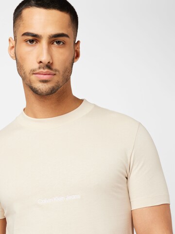 Calvin Klein Jeans T-shirt i beige