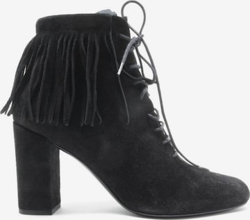 Saint Laurent Dress Boots in 38 in Black: front