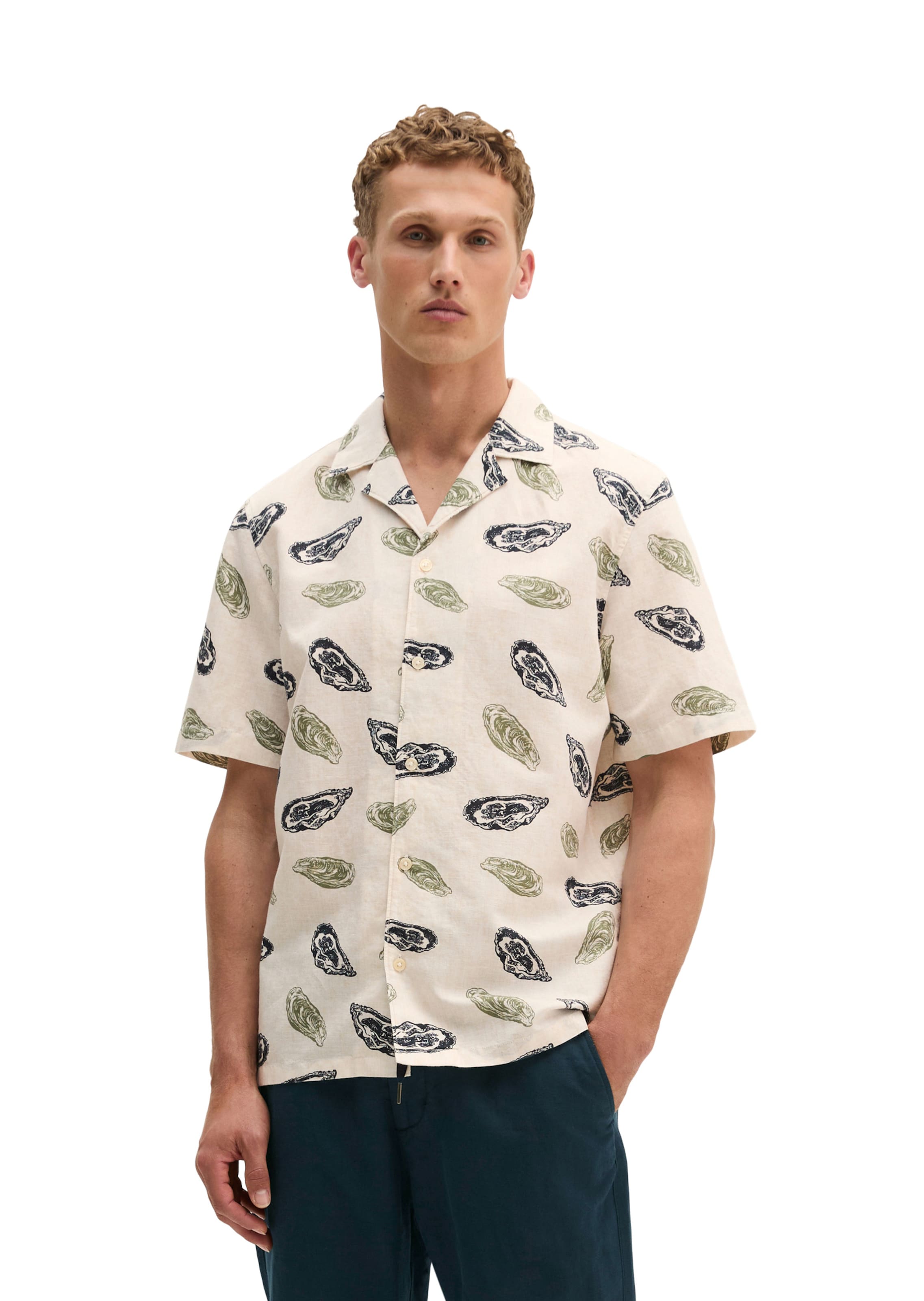 Marc O'Polo Regular fit Button Up Shirt in Beige: front