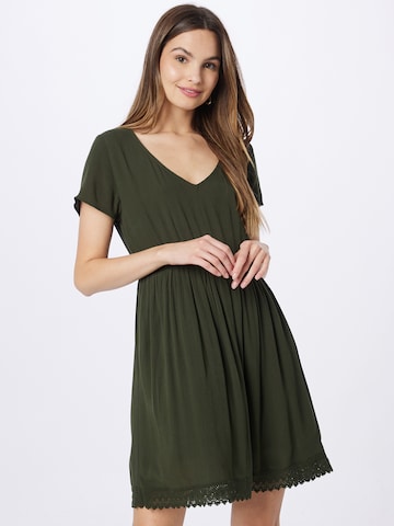 ABOUT YOU فستان 'Lavina' بلون أخضر: الأمام
