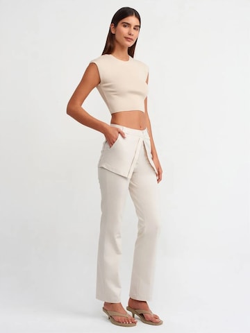 Dilvin Sweater in Beige