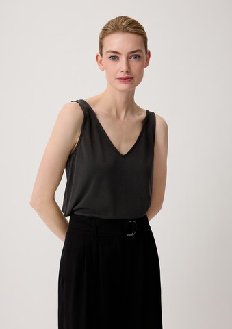 COMMA Top in Black: front