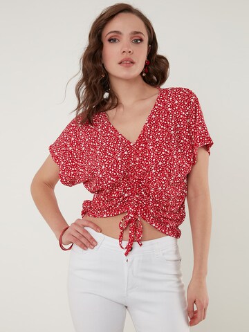 LELA Shirt in Red