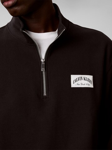Calvin Klein Jeans Sweatshirt in Black